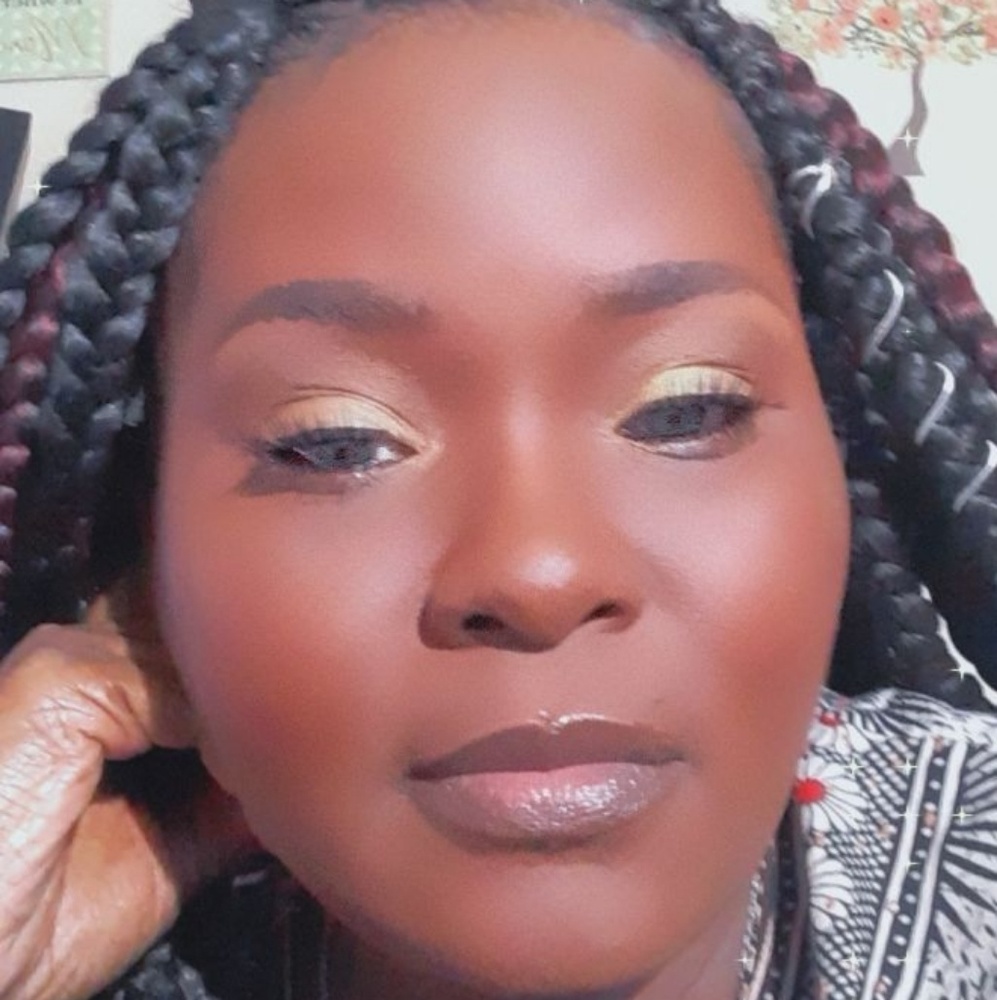 Meet your Posher, Brandy